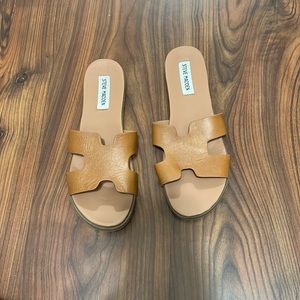 Steve Madden sandals